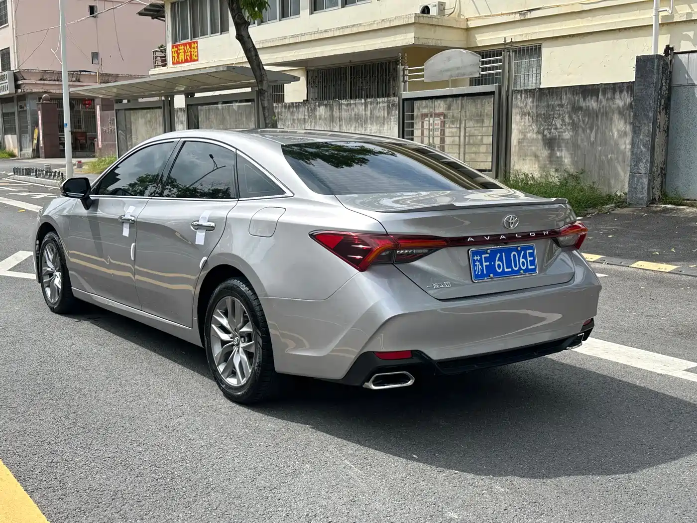 Toyota Avalon 2021 2.5L Luxury Edition фото 4