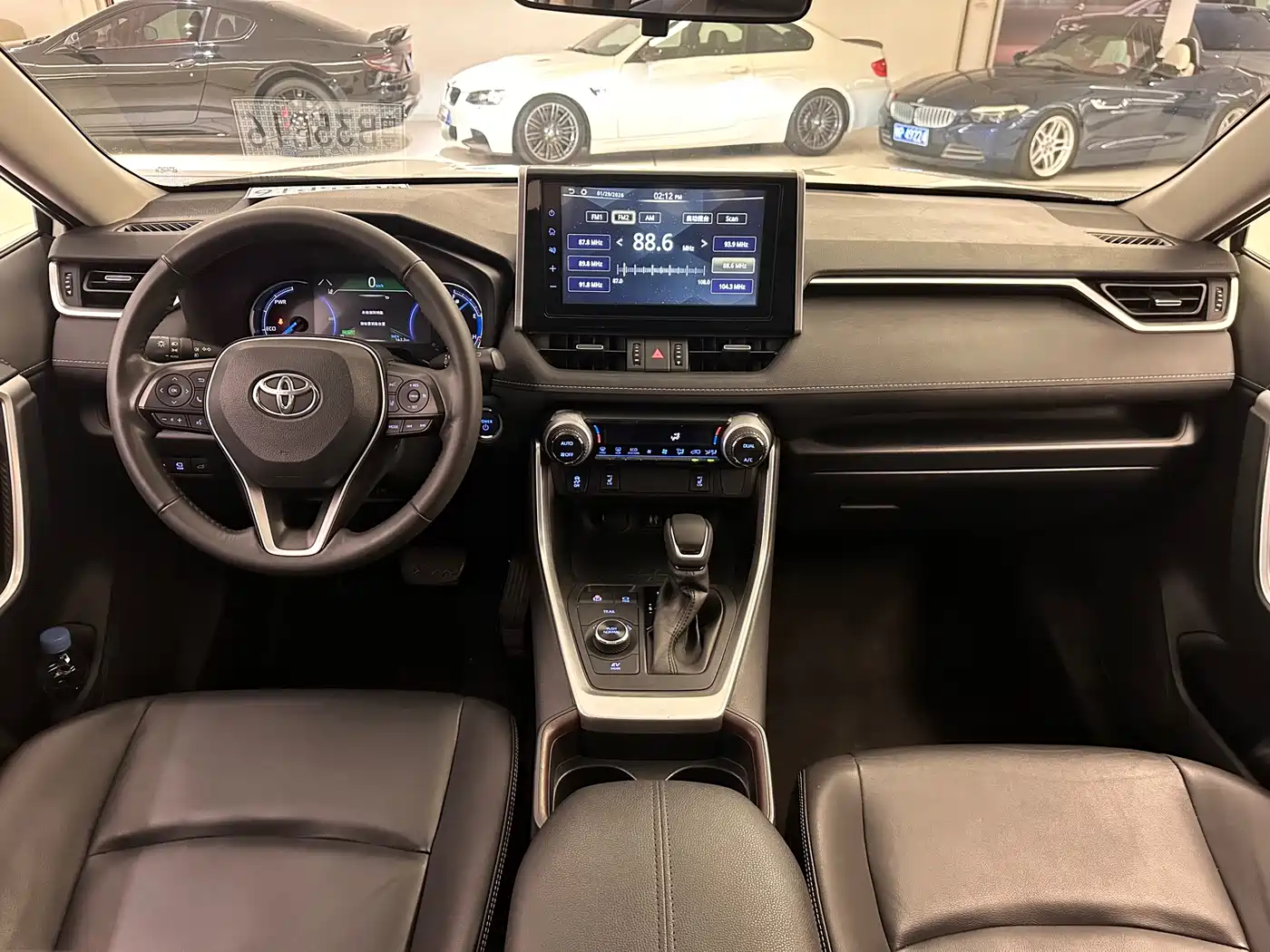 Toyota RAV4 Rongfang 2021 Hybrid 2.5L E-CVT AWD Elite PLUS Edition фото 11