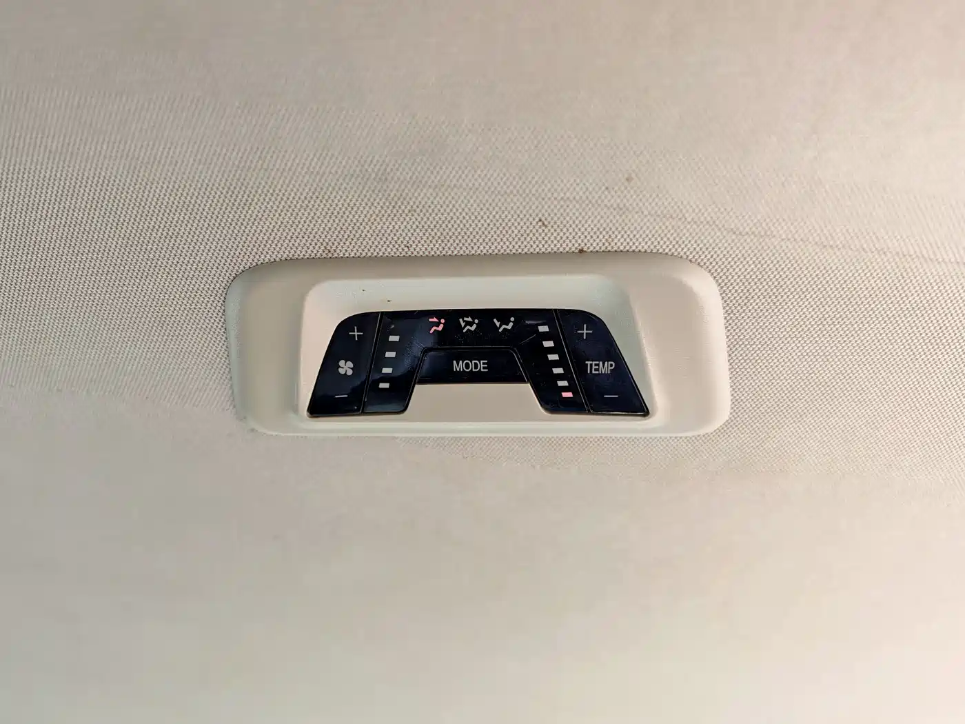 SAIC Maxus Maxus G10 2019 PLUS 1.9T Manual Elite Edition Diesel China V фото 14