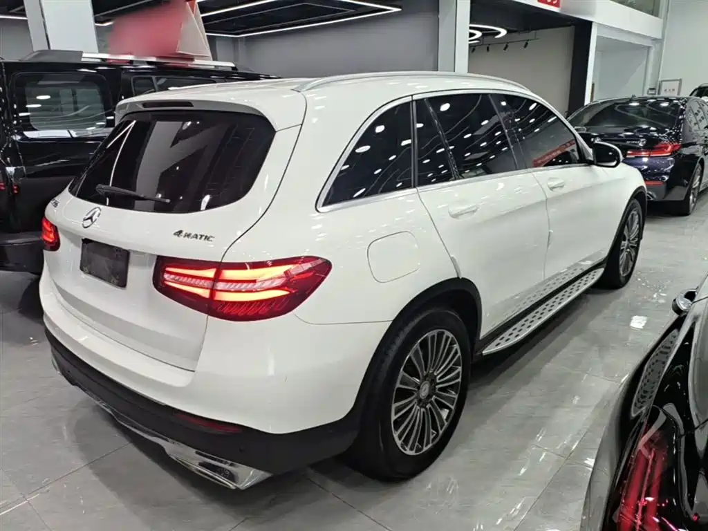 Mercedes-Benz GLC 2016 GLC 200 4MATIC фото 7