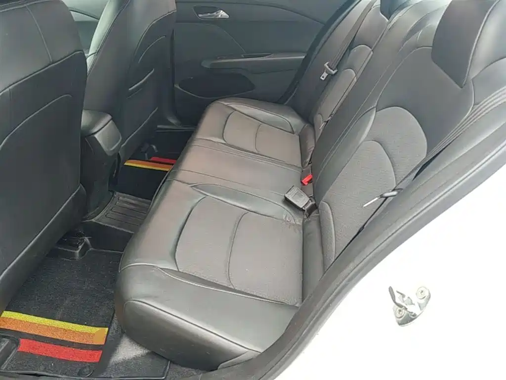 Chevrolet Cavalier 2016 1.5L Automatic Delight Edition фото 17