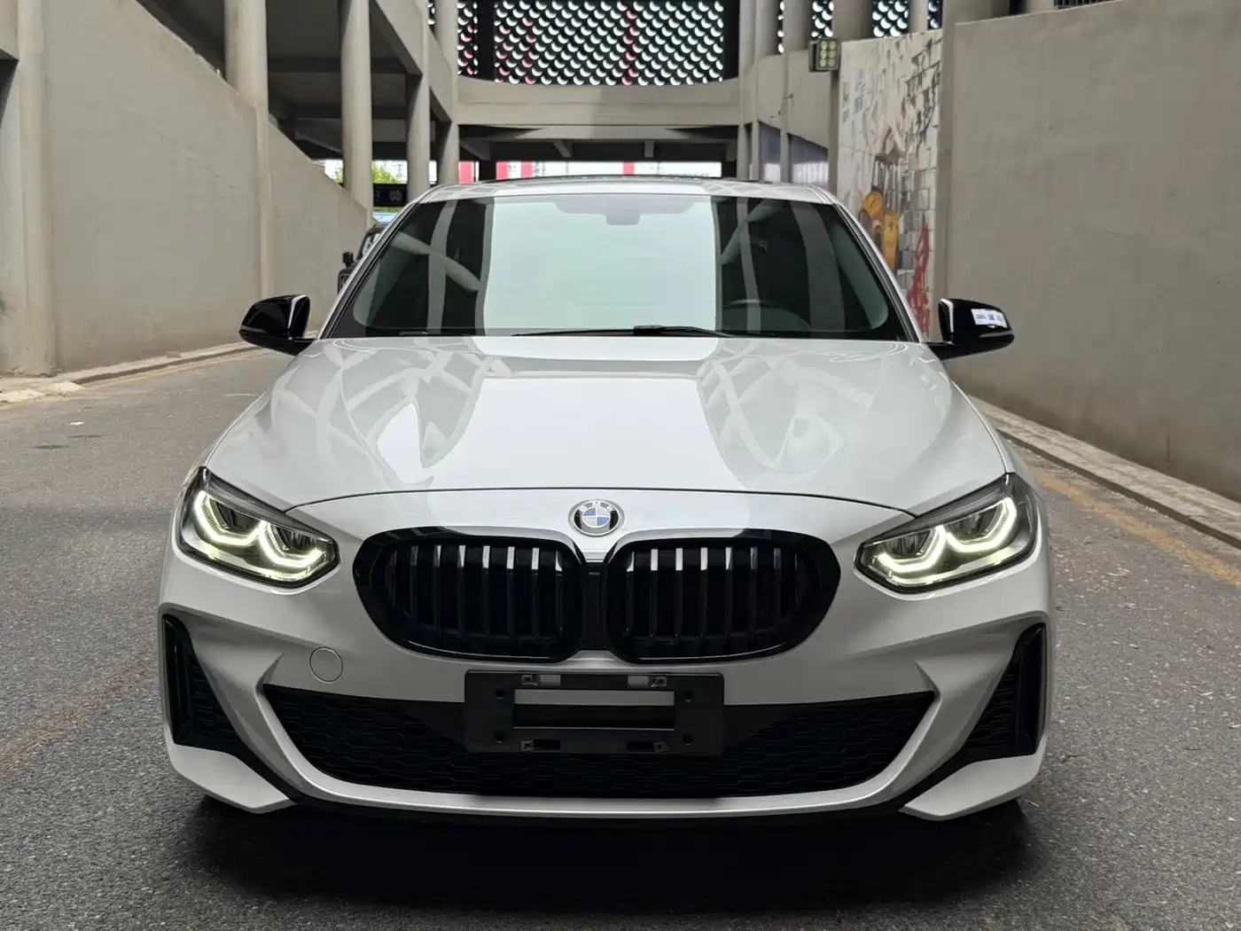 BMW 1 Series 2021 Facelift 120i M Sport Shadow Edition фото 2
