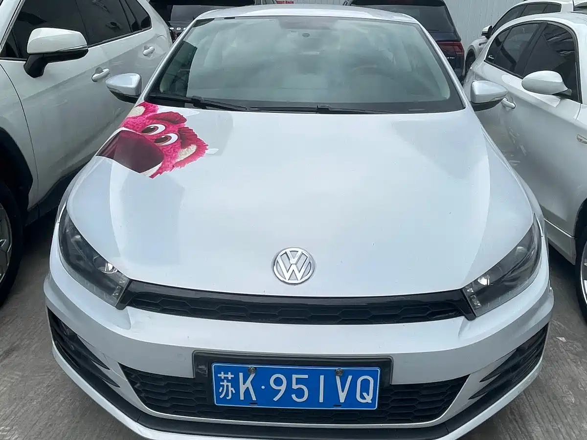 Volkswagen Scirocco 2015 1.4TSI Trend Edition фото 2
