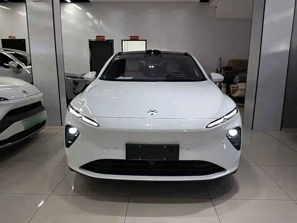 Фото 3 - NIO ET7