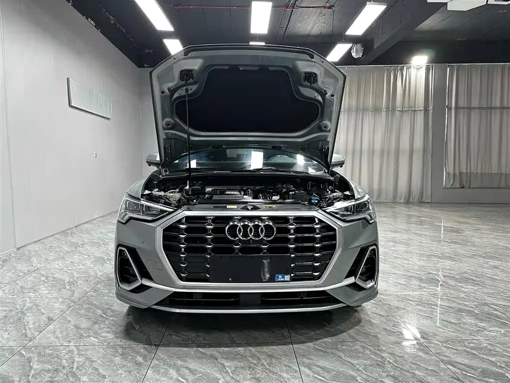 Audi Q3 2022 35 TFSI Fashion Dynamic фото 9