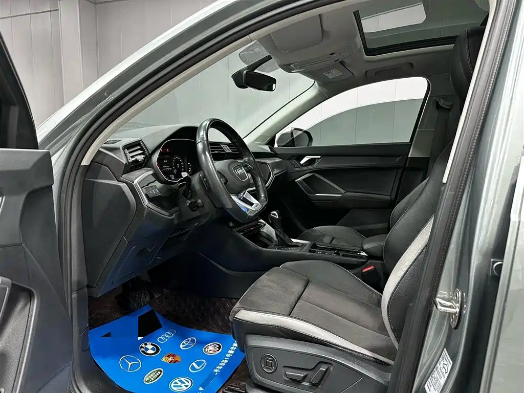Audi Q3 2022 35 TFSI Fashion Dynamic фото 10