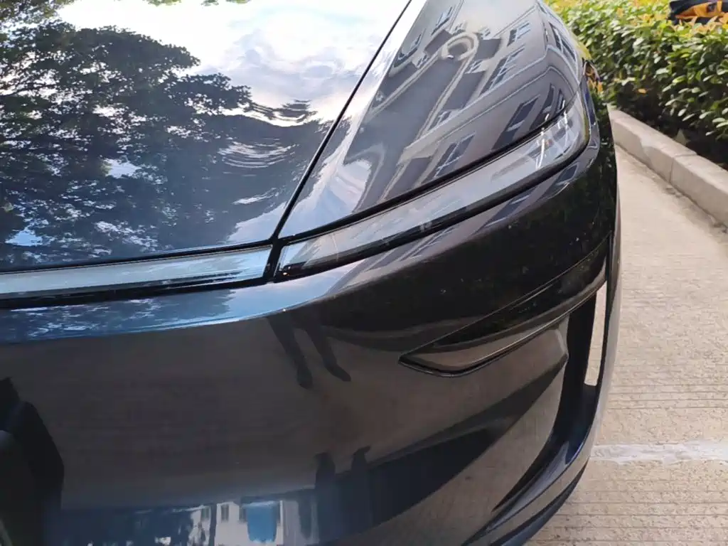 Tesla Model Y L 2025 2025 Facelift Long Range AWD
