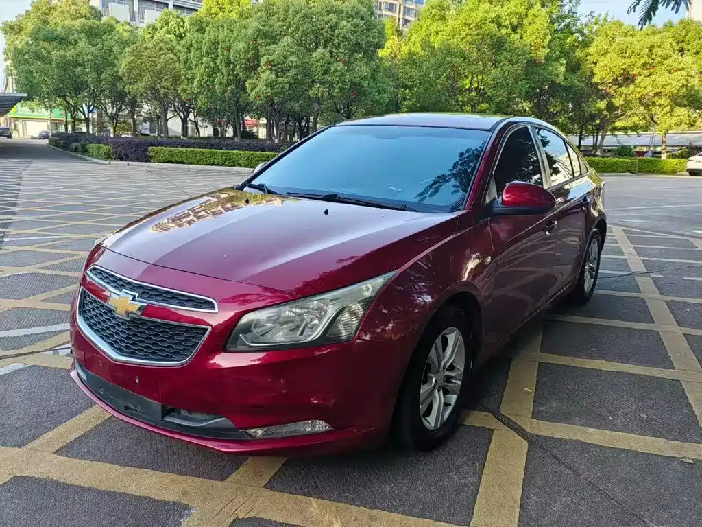 Chevrolet Cruze 2015 1.5L Classic SE AT фото 2