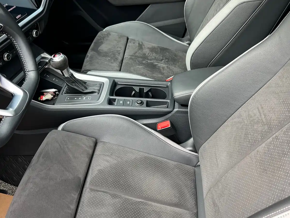 Audi Q3 2022 35 TFSI Fashion Dynamic фото 15