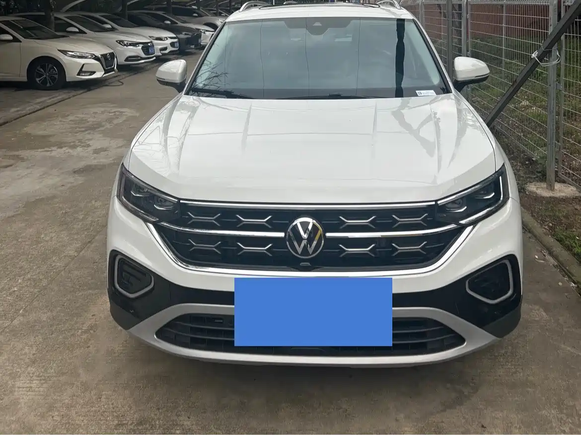 Volkswagen Tayron 2024 300TSI 2WD Luxury Plus Advanced фото 2