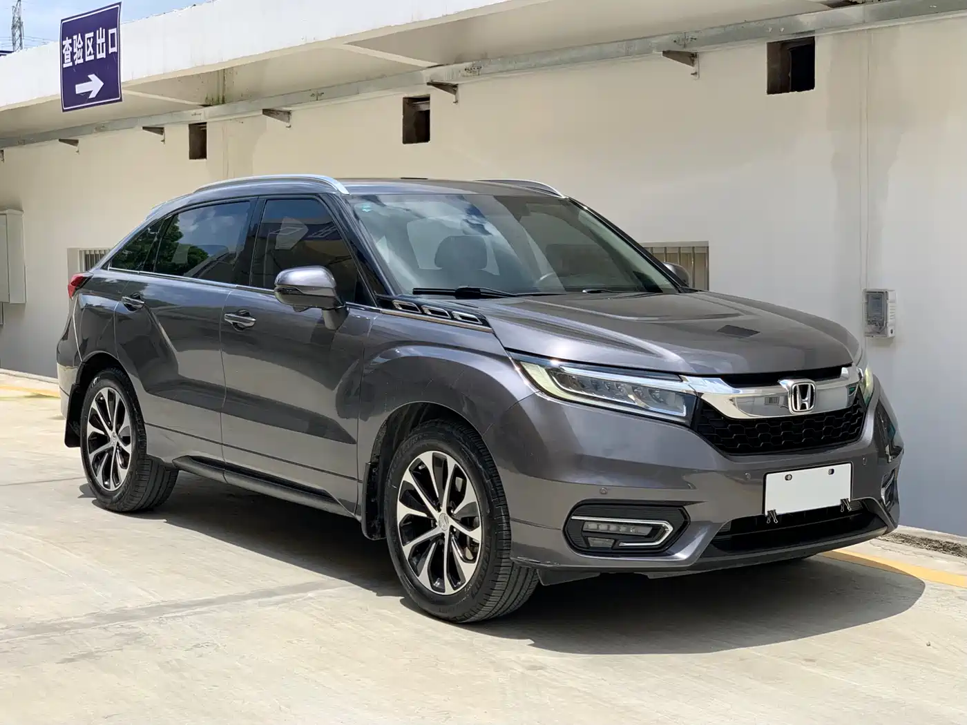 Honda Avancier 2017 2017 240TURBO 2WD Premium Edition
