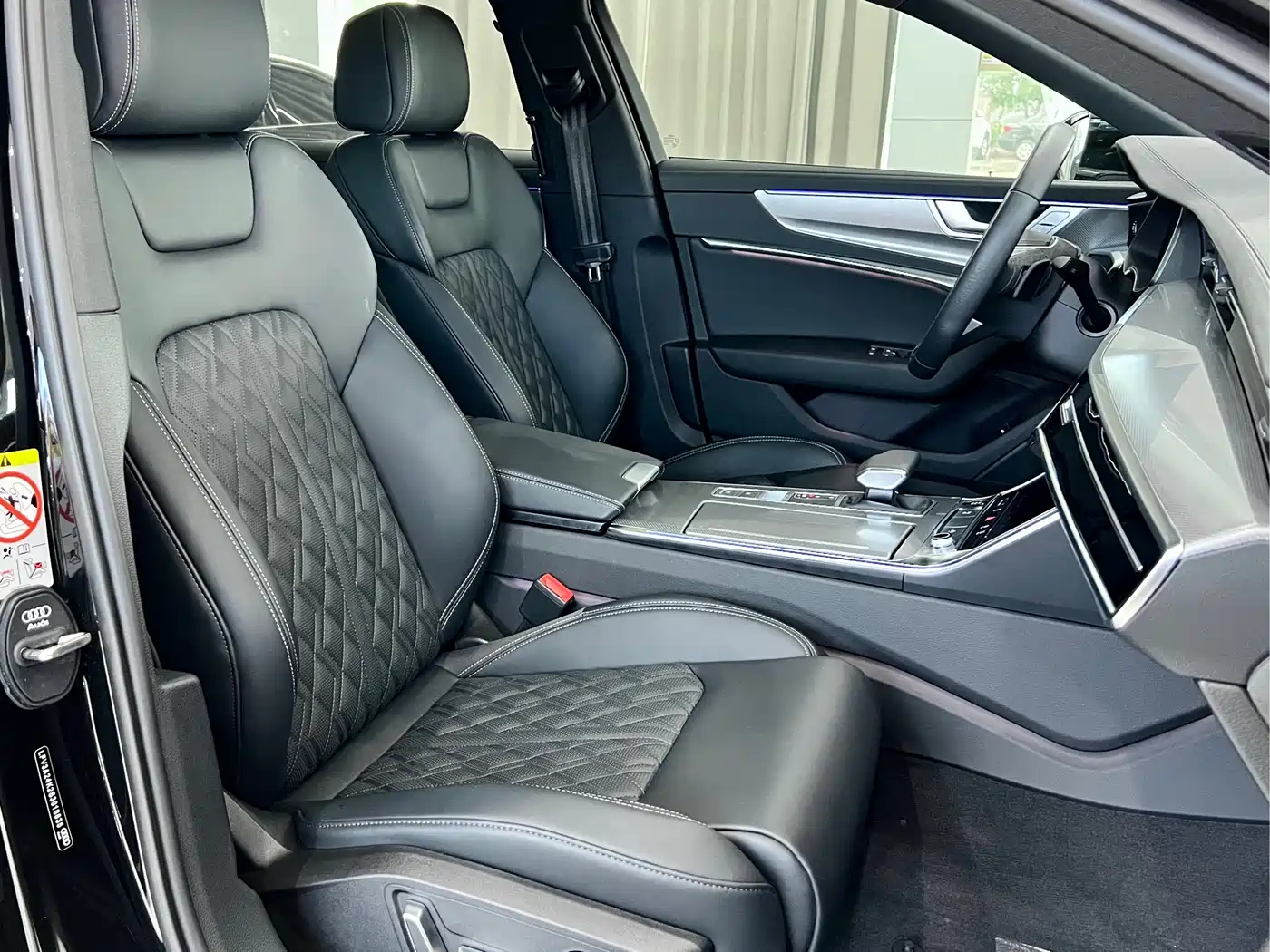 Audi A6L 2025 Model Year Facelift 45 TFSI Premium Sport фото 8