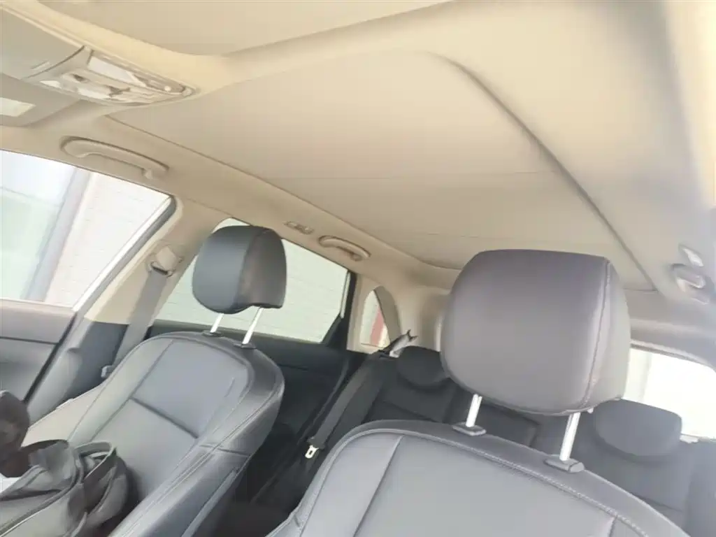 Kia KX3 Smart Run 2015 1.6L Automatic 2WD DLX фото 18