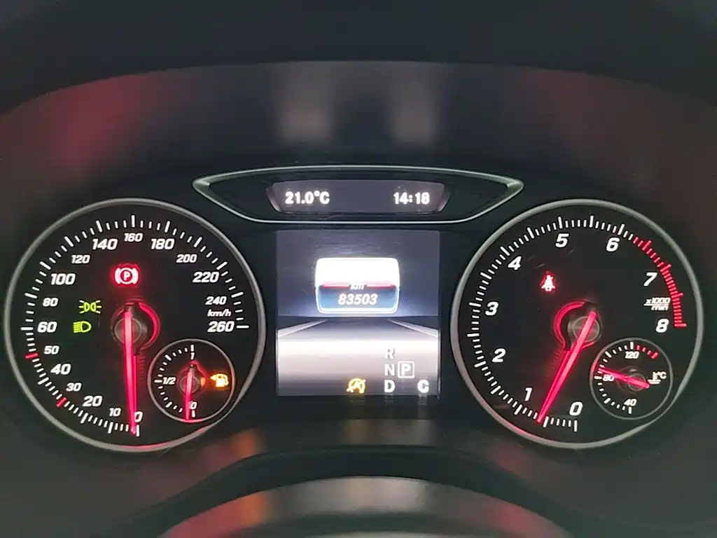 Mercedes-Benz A-Class (Import) 2016 A 200 Dynamic фото 12