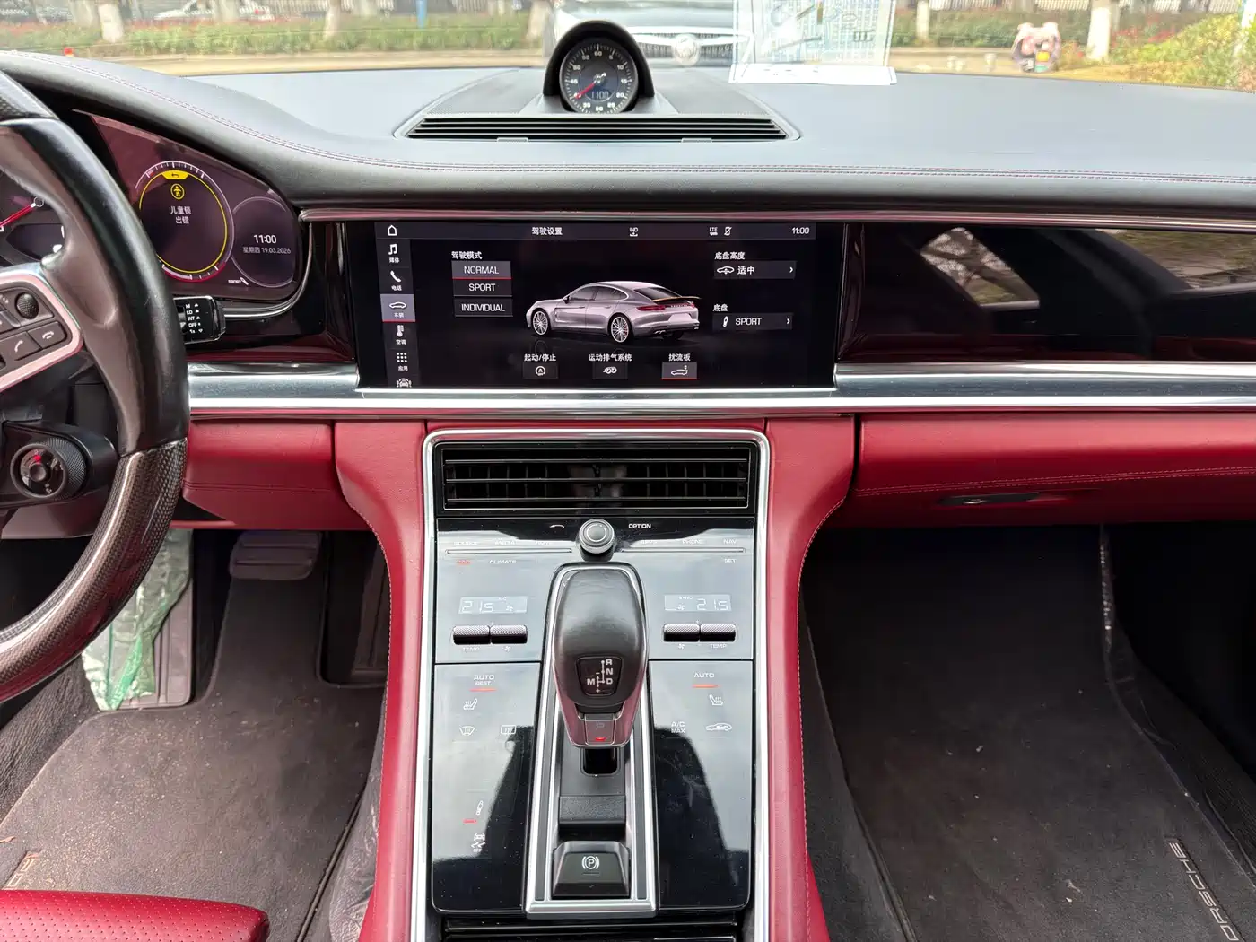 Porsche Panamera 2017 Panamera 3.0T фото 8