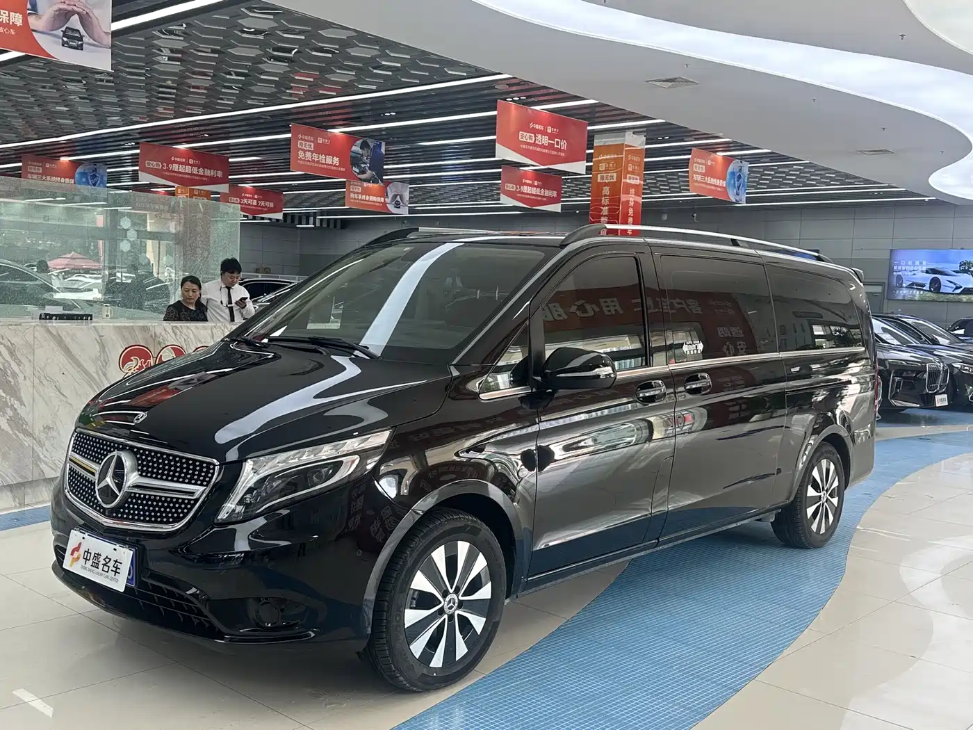 Mercedes-Benz Vito 2021 2.0T Business Edition 7-seater