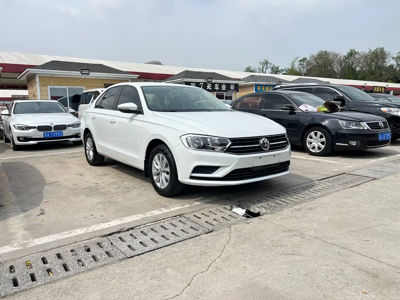 Volkswagen Bora 2017 1.6L Automatic Comfort фото 2