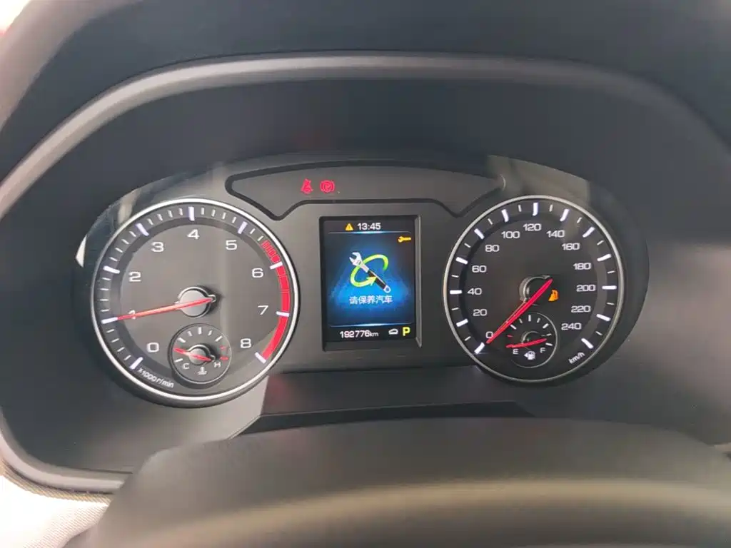 Фото 12 - Haval H6