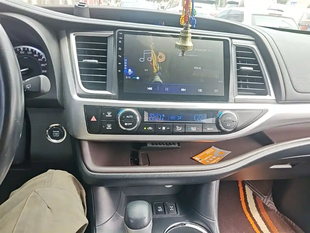 Toyota Highlander 2017 2.0T 4WD Premium 7-Seater фото 13
