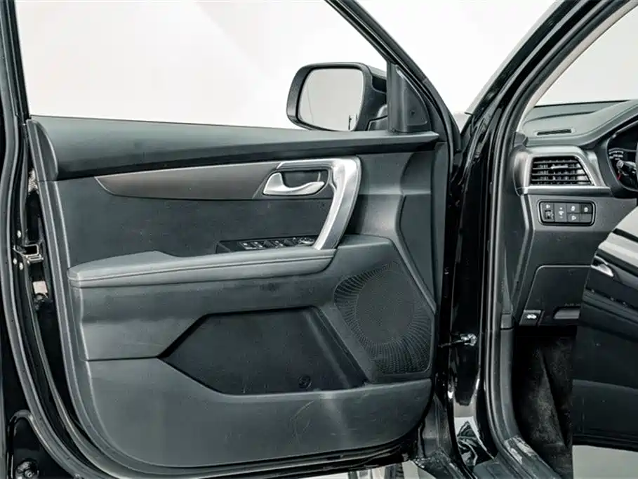 Kia Sportage 2019 2.0L Automatic Smart Luxury Edition фото 16