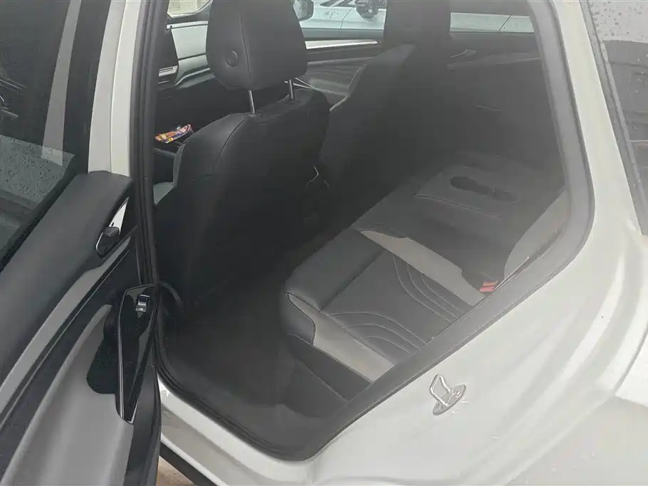 Volkswagen ID.4 CROZZ 2021 Long Range PRO 2WD фото 11