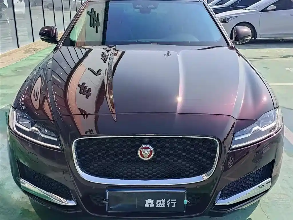 JAGUAR XFL