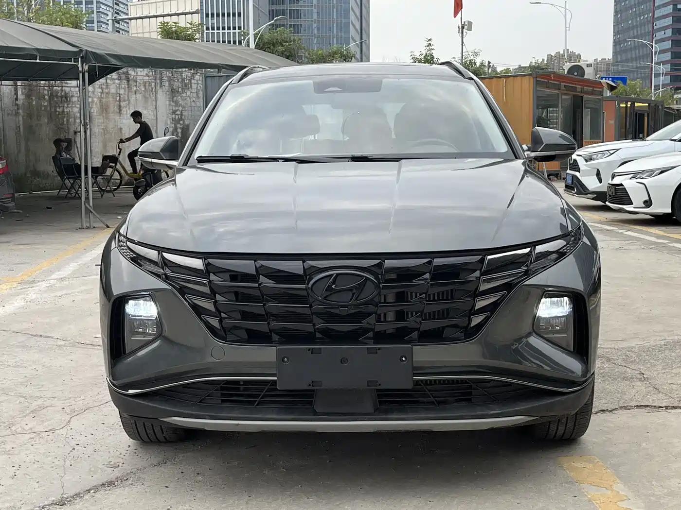 HYUNDAI TUCSON