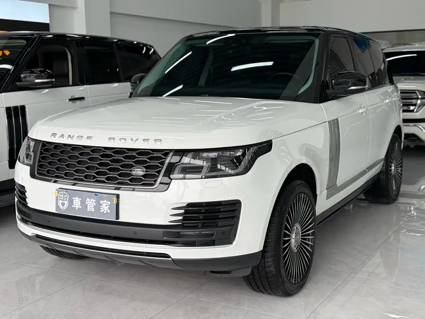 Land Rover Range Rover 2019 3.0 SCV6 Heritage Edition