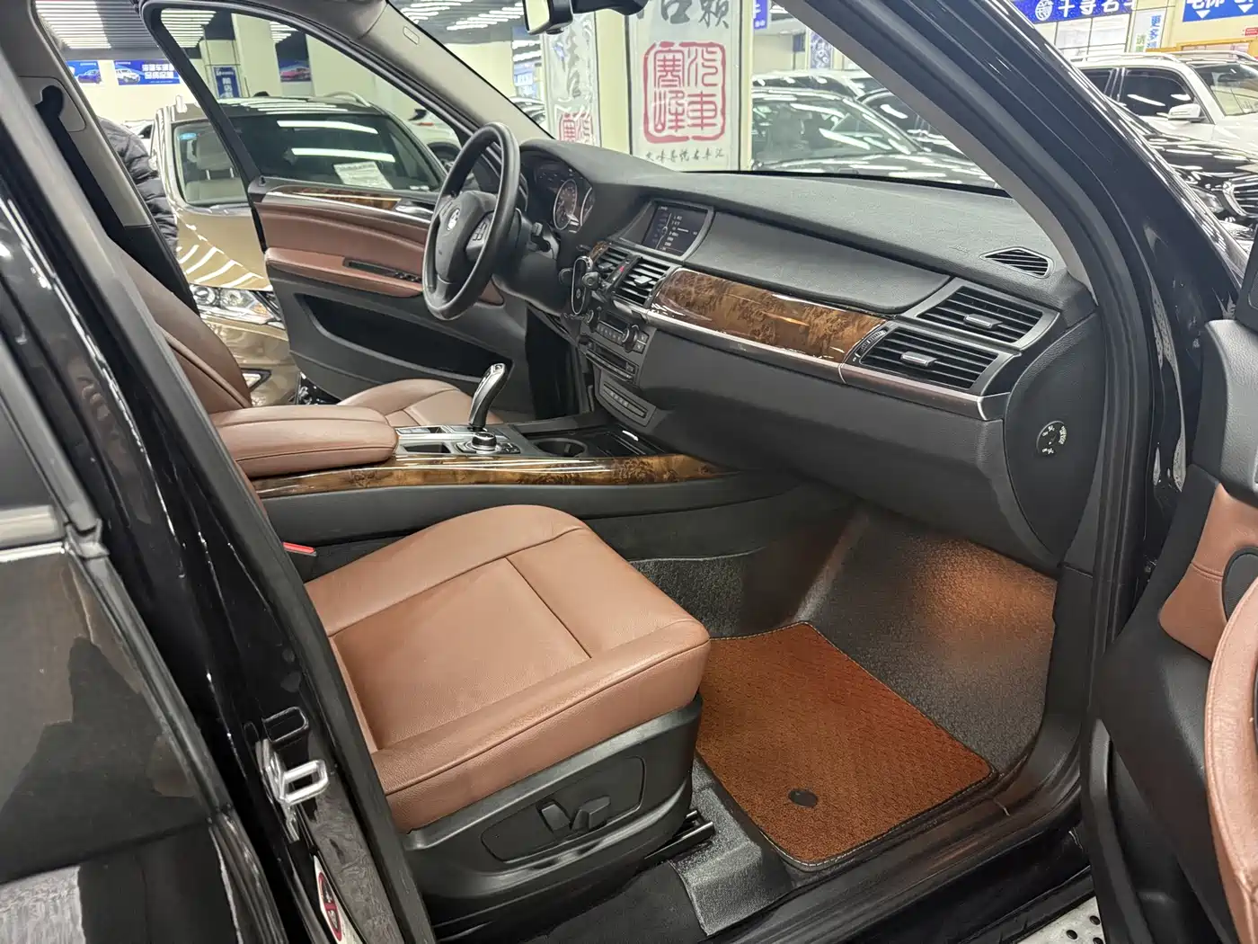 BMW X5 (Import) 2013 xDrive35i Leading фото 8