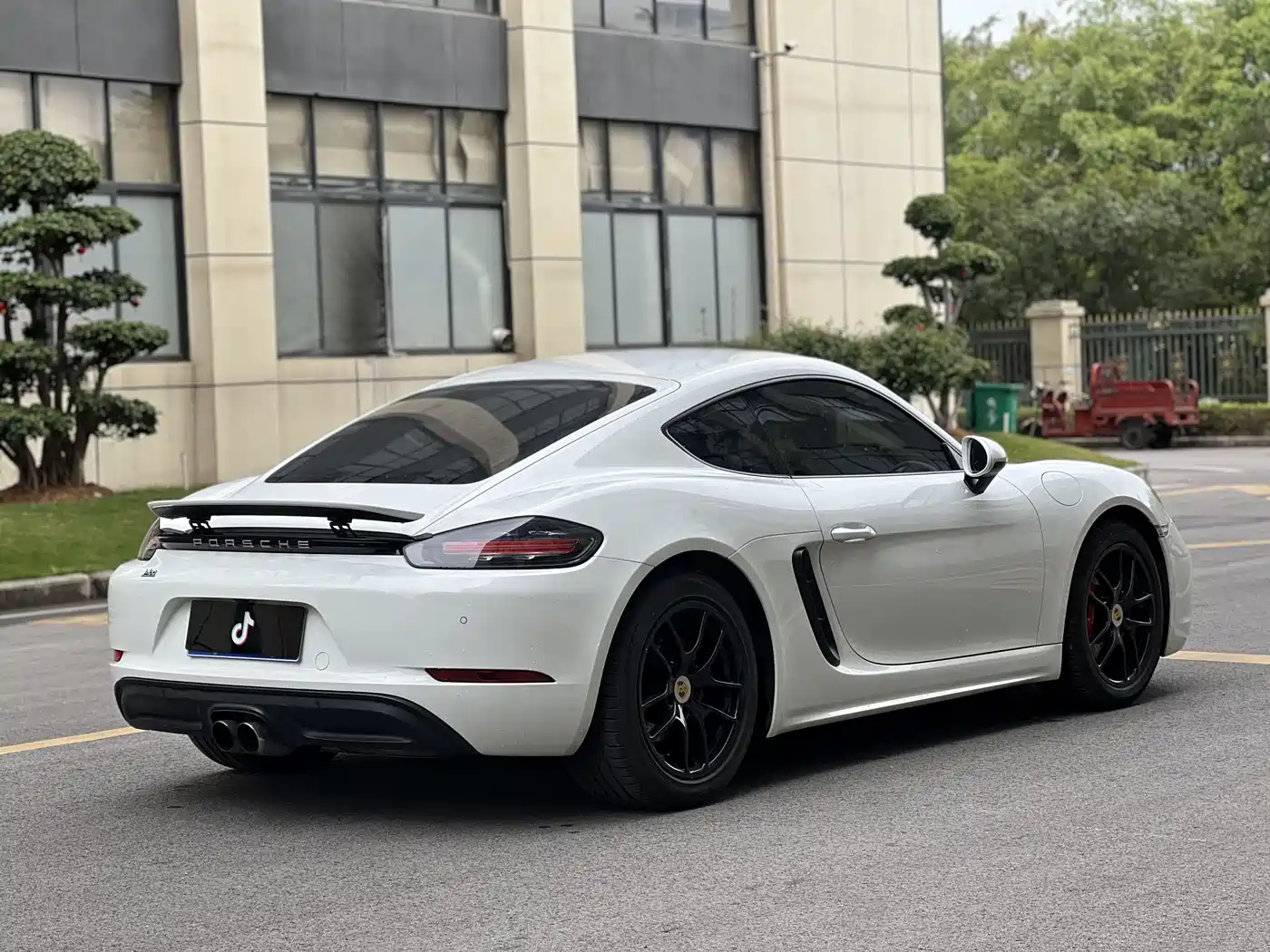 Porsche 718 2016 Cayman 2.0T фото 14