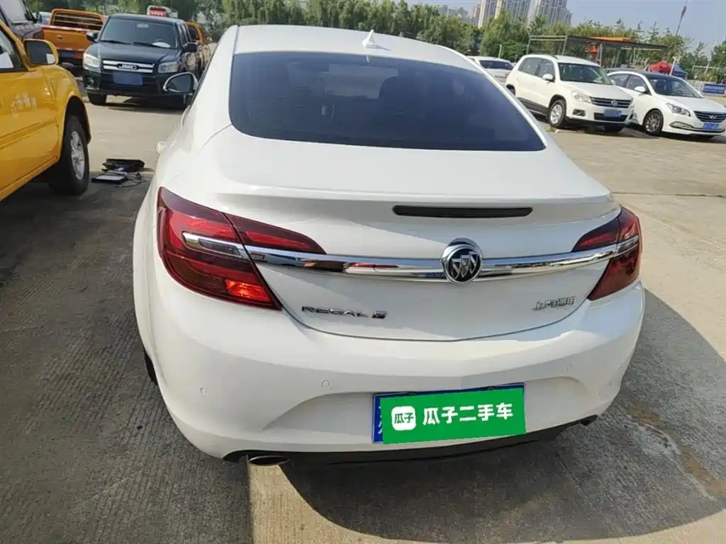 Buick Regal 2015 1.6T Leading Tech Edition фото 6