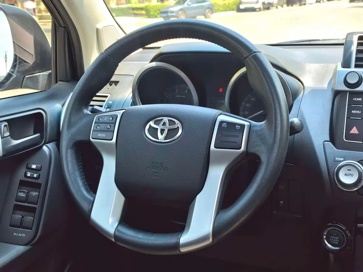 Toyota Prado 2016 2016 2.7L Auto Luxury Edition