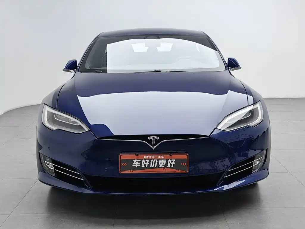 Фото 3 - Tesla Model S