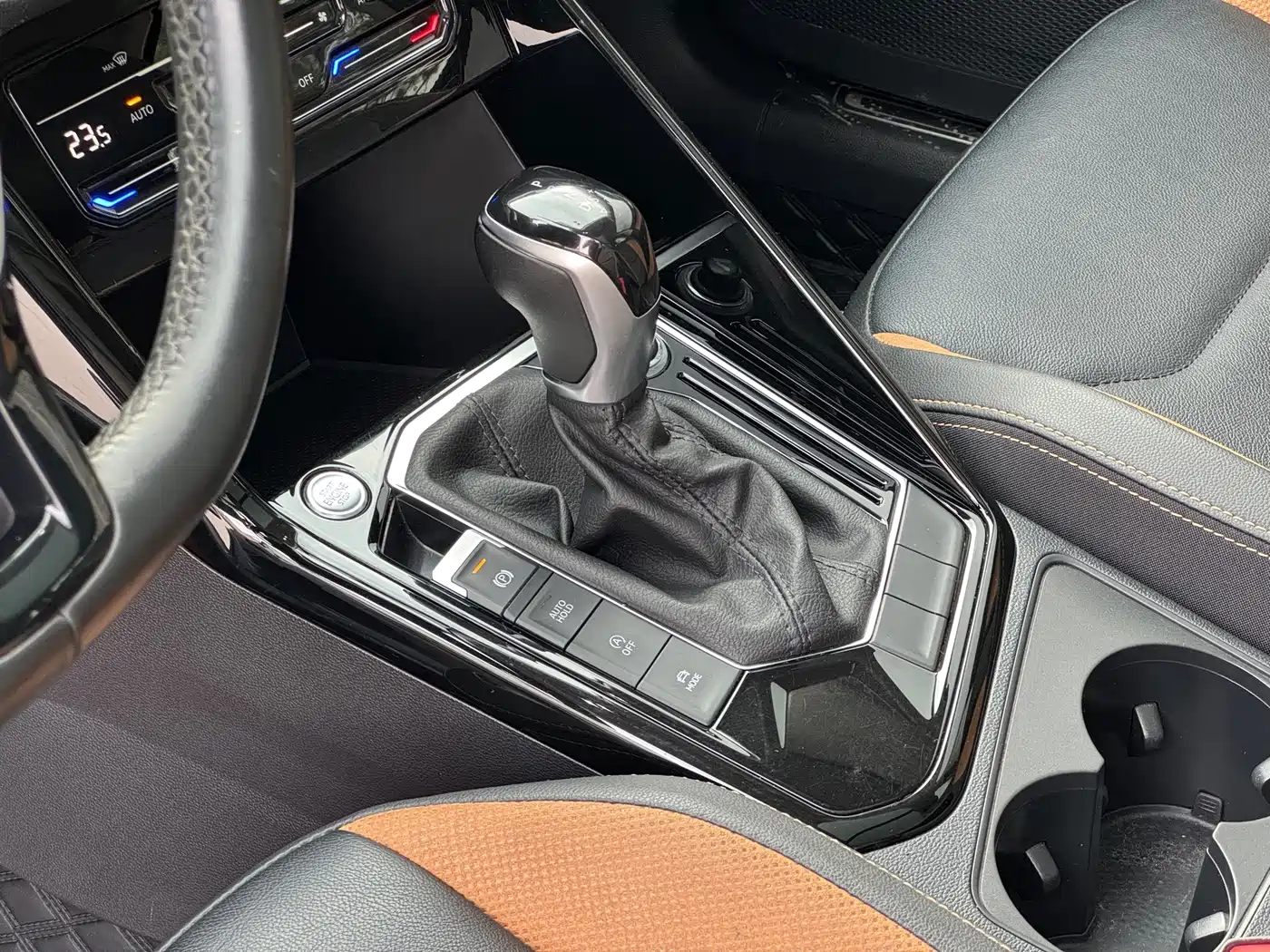 Фото 8 - Volkswagen Tayron