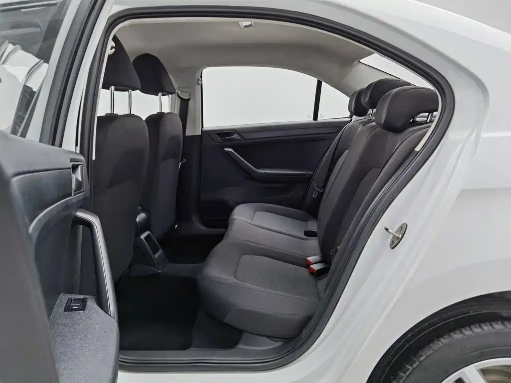 Volkswagen Jetta 2019 2019 Dream Edition 1.5L Manual Fashion