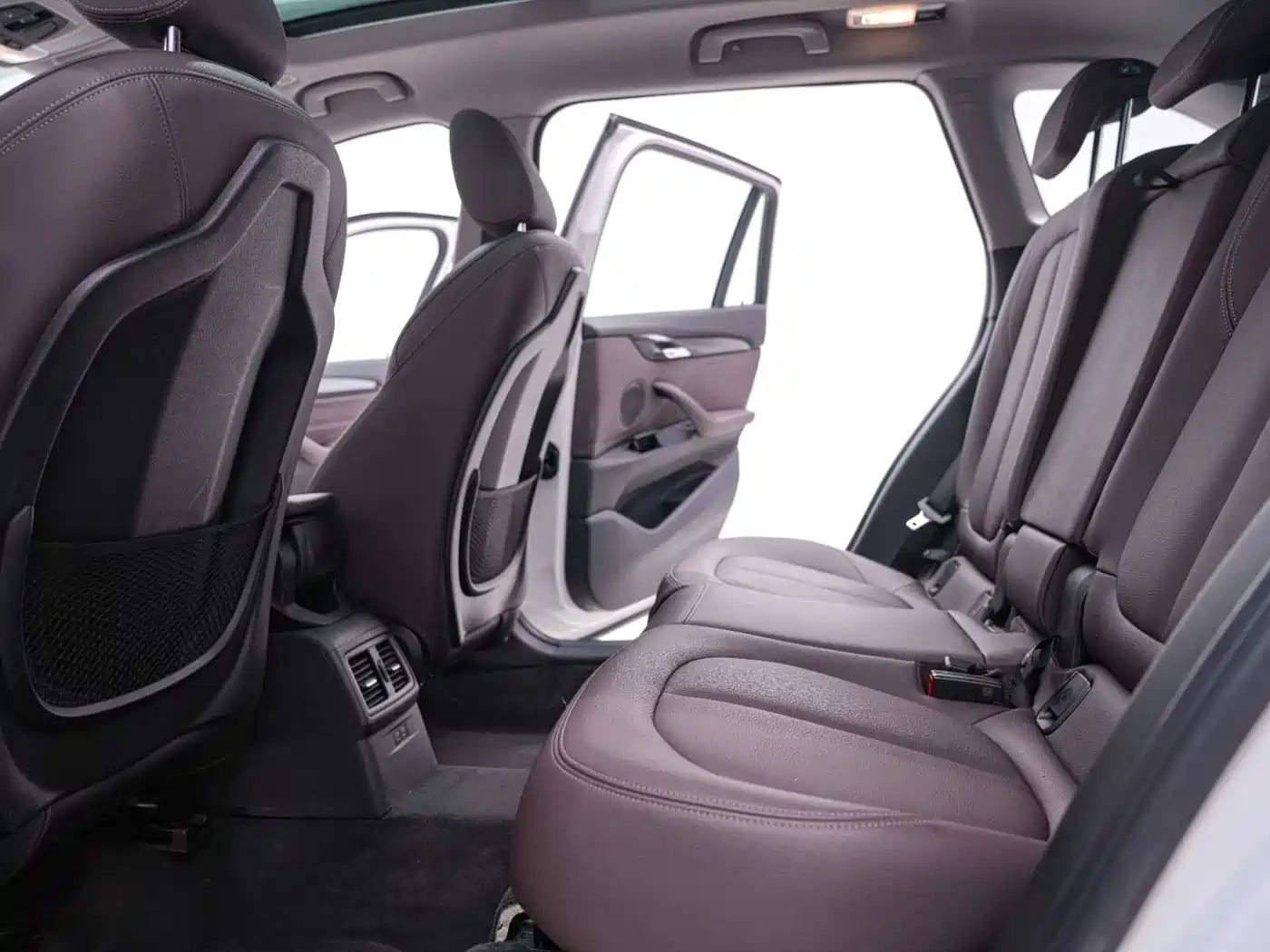 BMW X1 2020 sDrive20Li Premium Edition фото 25