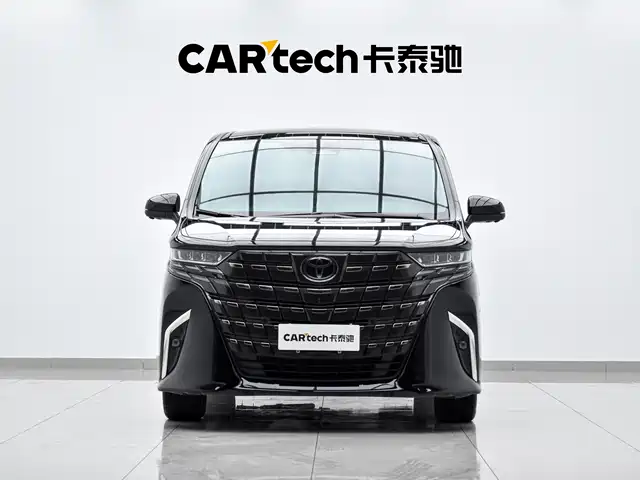 Toyota Alphard 2024 Hybrid 2.5L Ultimate Enjoyment Edition — фото 2