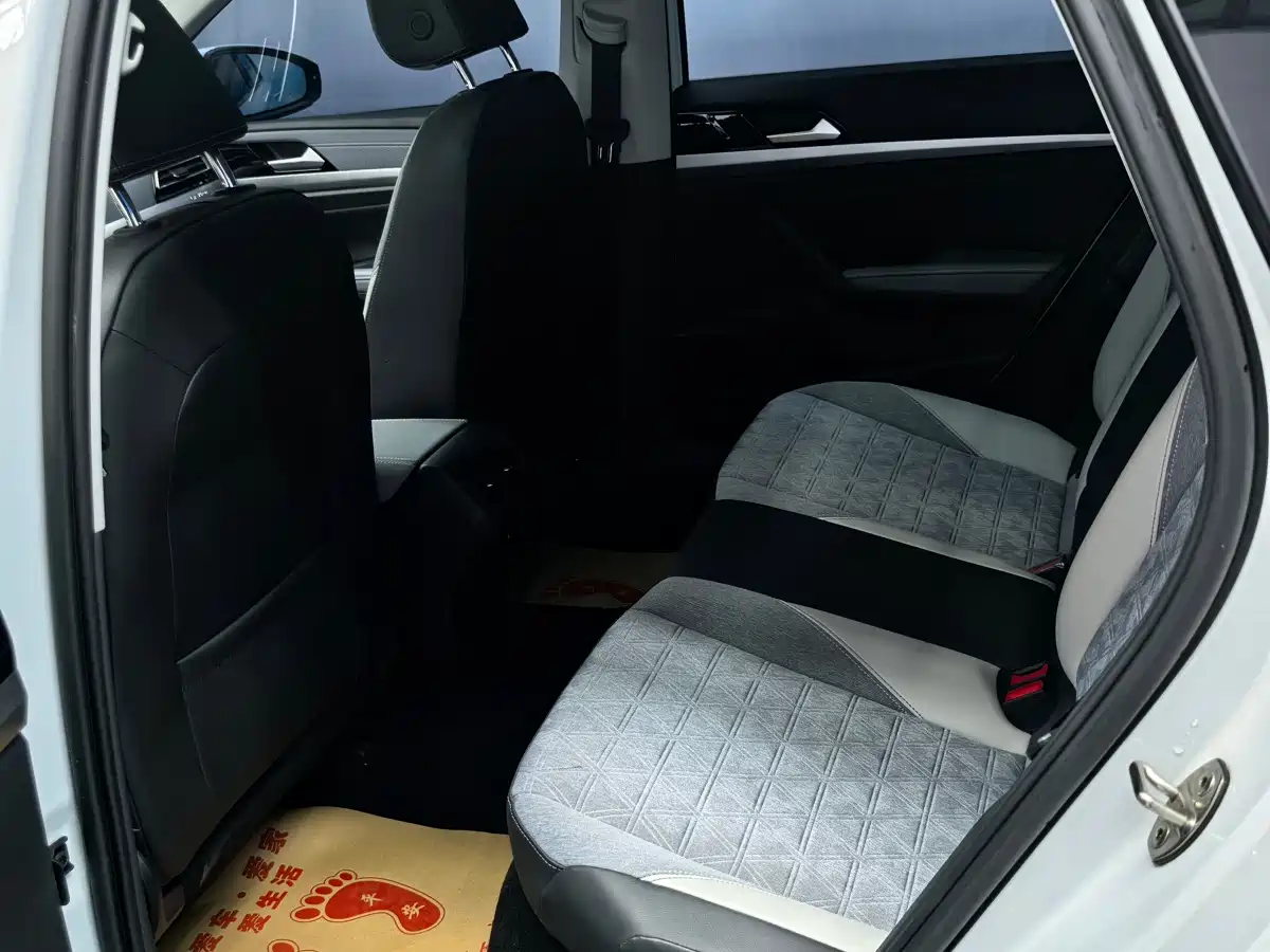 Volkswagen Lavida 2022 280TSI DSG Comfort Edition фото 19