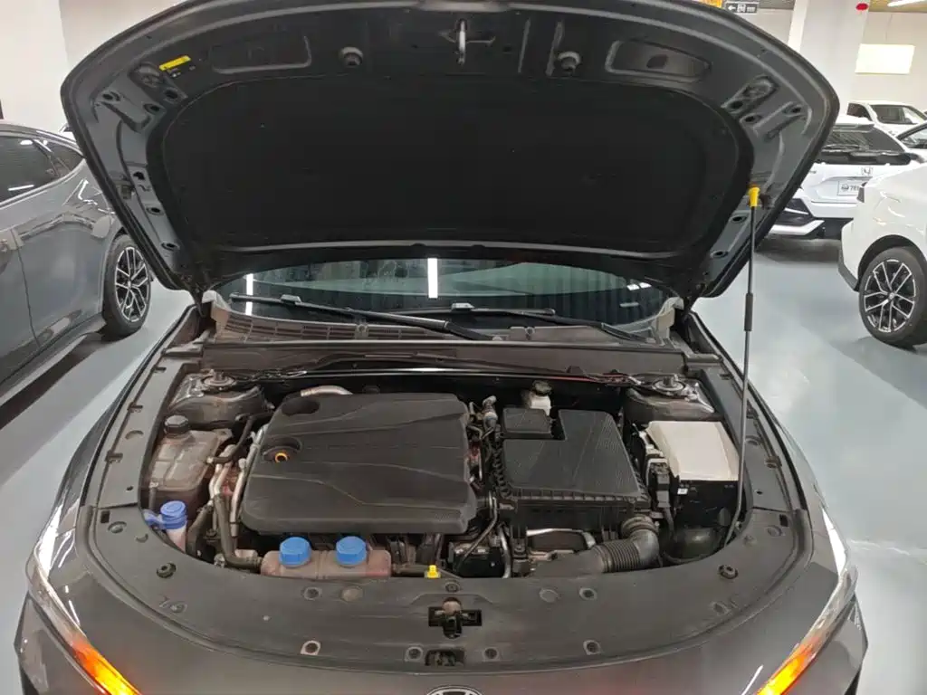 Changan UNI-V iDD 2026 2024 Blue Whale Smart iDD 136km Smart Cool