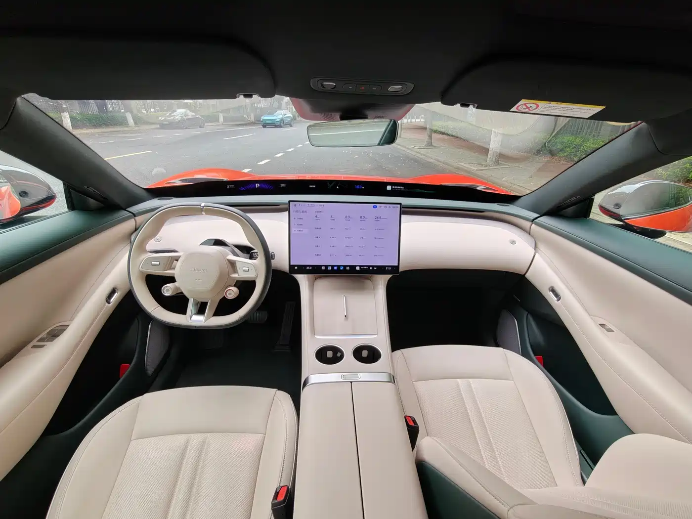 Xiaomi Auto Xiaomi YU7 2025 Extended Range AWD Pro фото 8