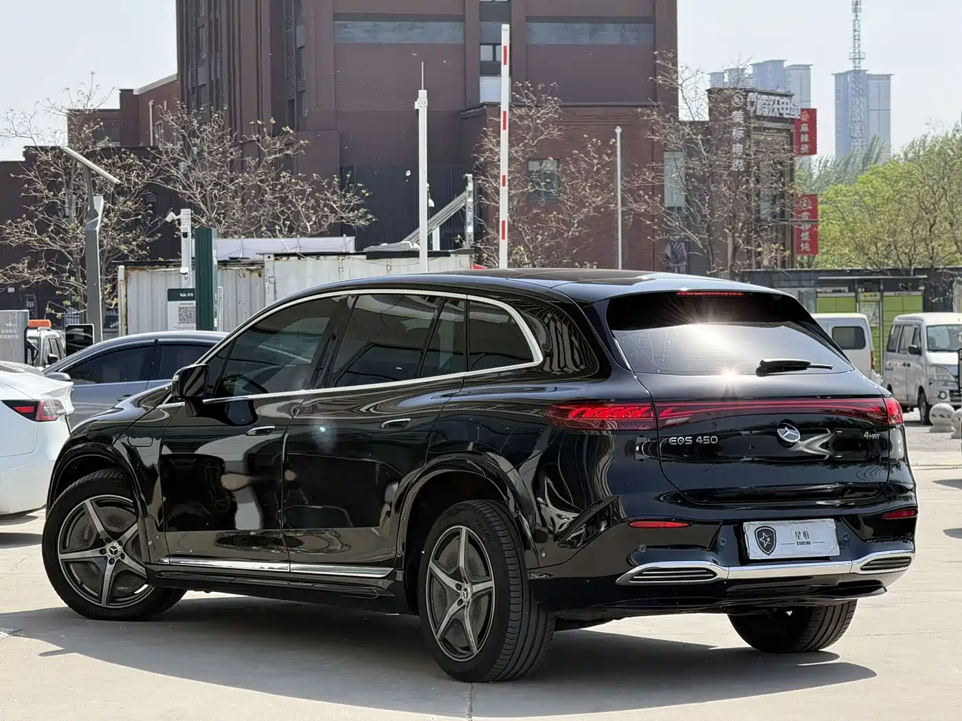 Mercedes-Benz EQS SUV 2023 450 4MATIC Pioneer Edition фото 5