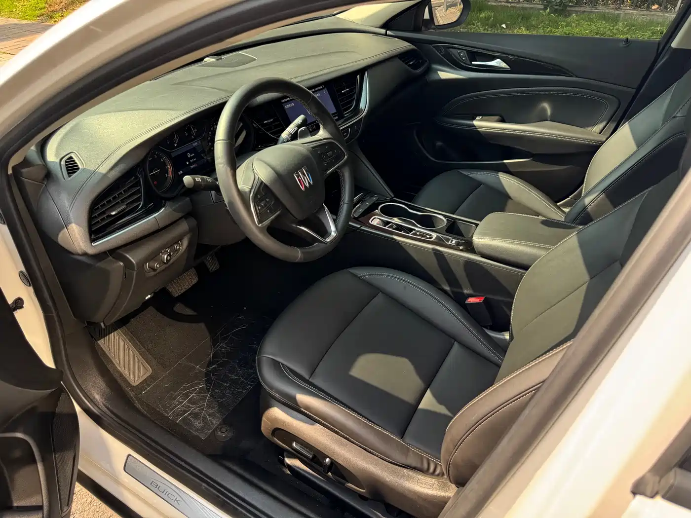 Buick Regal 2024 25T Ultra Comfort Edition фото 12