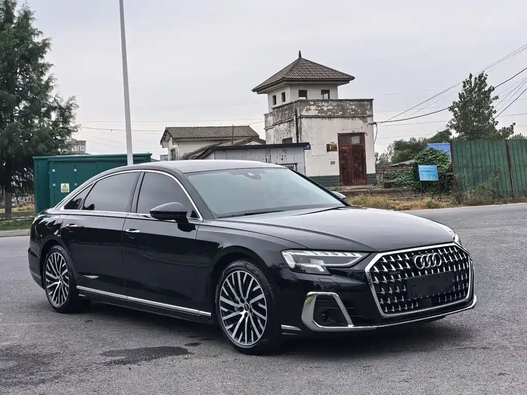 Audi A8 2025 2025 A8L 45 TFSI quattro Luxury