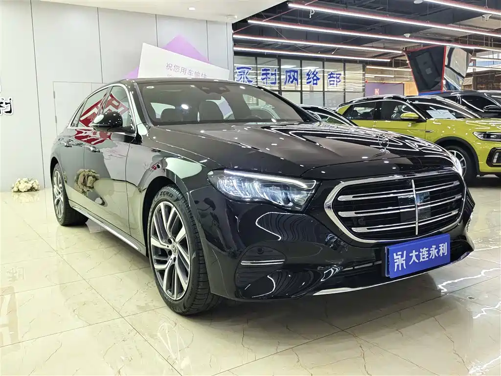 Mercedes-Benz E-Class 2024 E 300 L Fashion фото 3