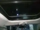 Фото 9 - Geely Atlas