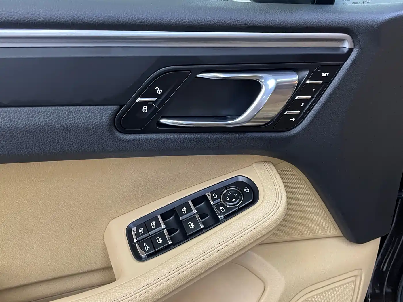 Porsche Macan 2017 Macan 2.0T фото 9