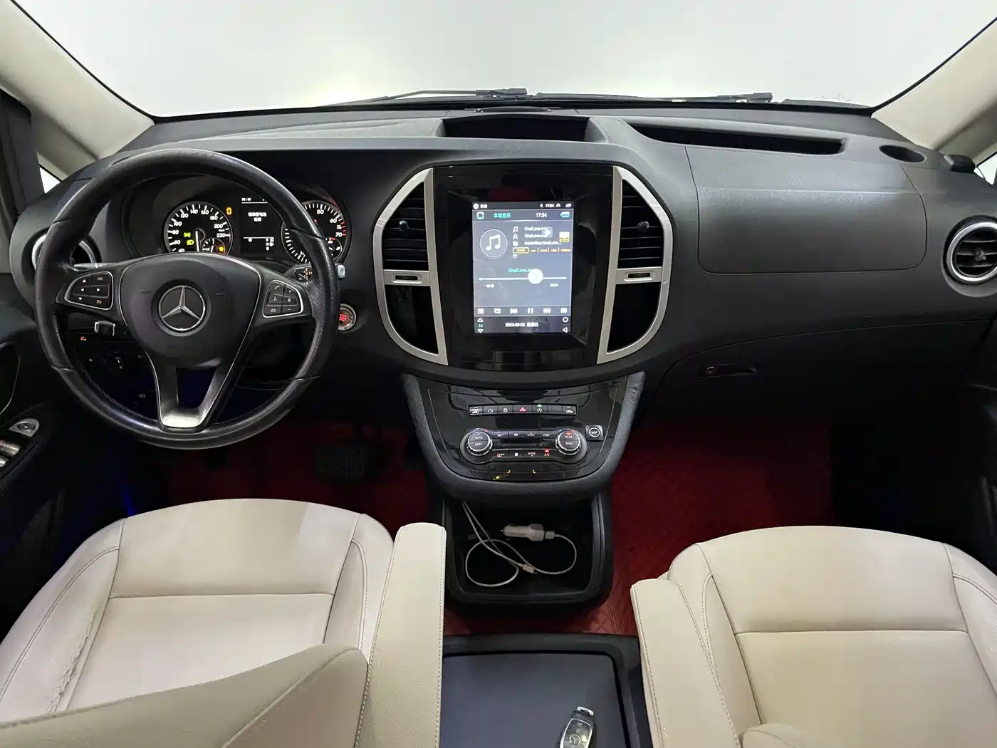 Mercedes-Benz Vito 2016 2.0T Business Edition фото 17