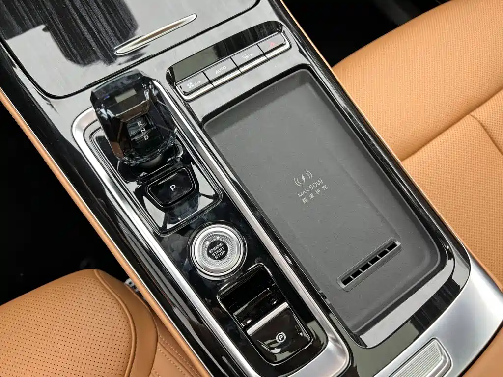 Geely Boyue L 2026 2025 4th Gen 2.0TD DCT Passion