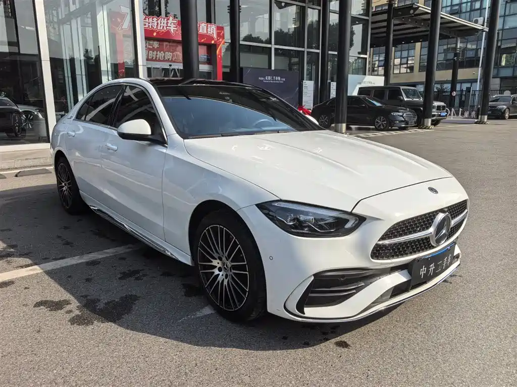Mercedes-Benz C-Class 2024 C 260 L Sport фото 3