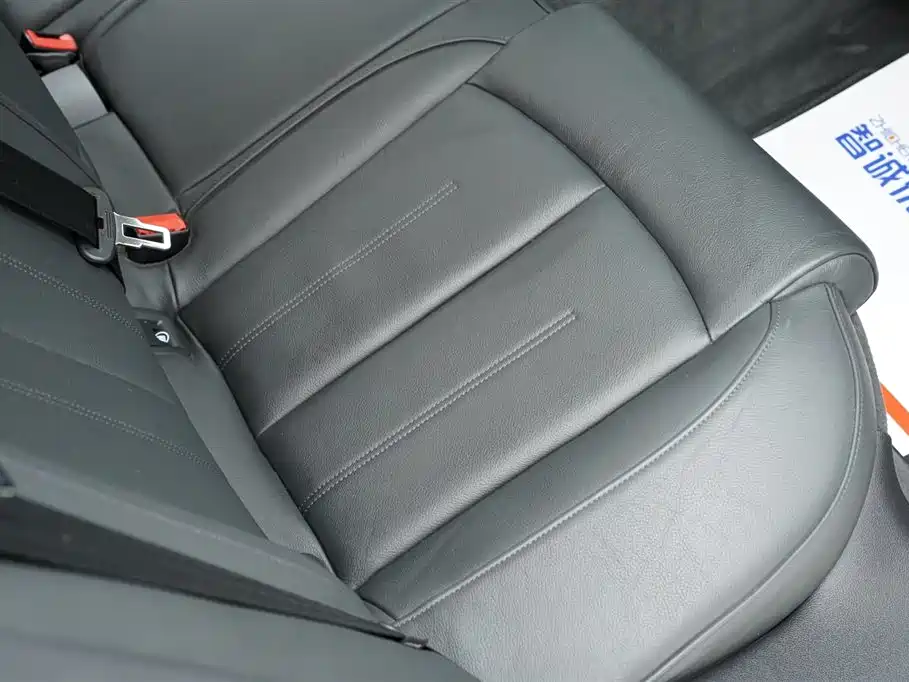 Audi A6L 2012 30 FSI Luxury фото 26